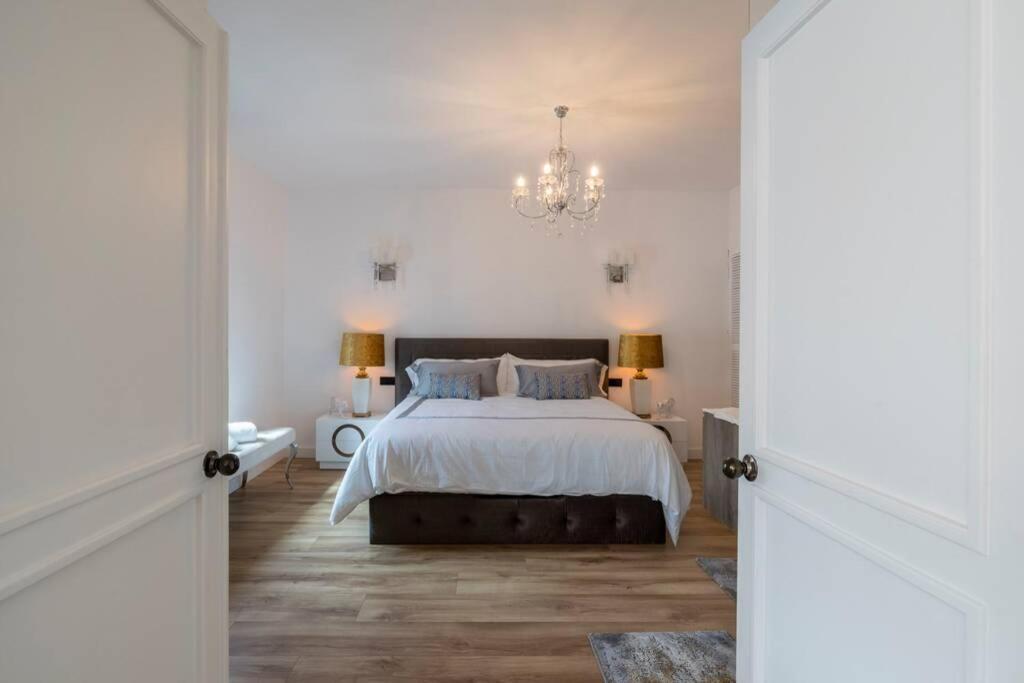 Puerto Banus Second Line, Luxury Apartement Marbella Exterior photo