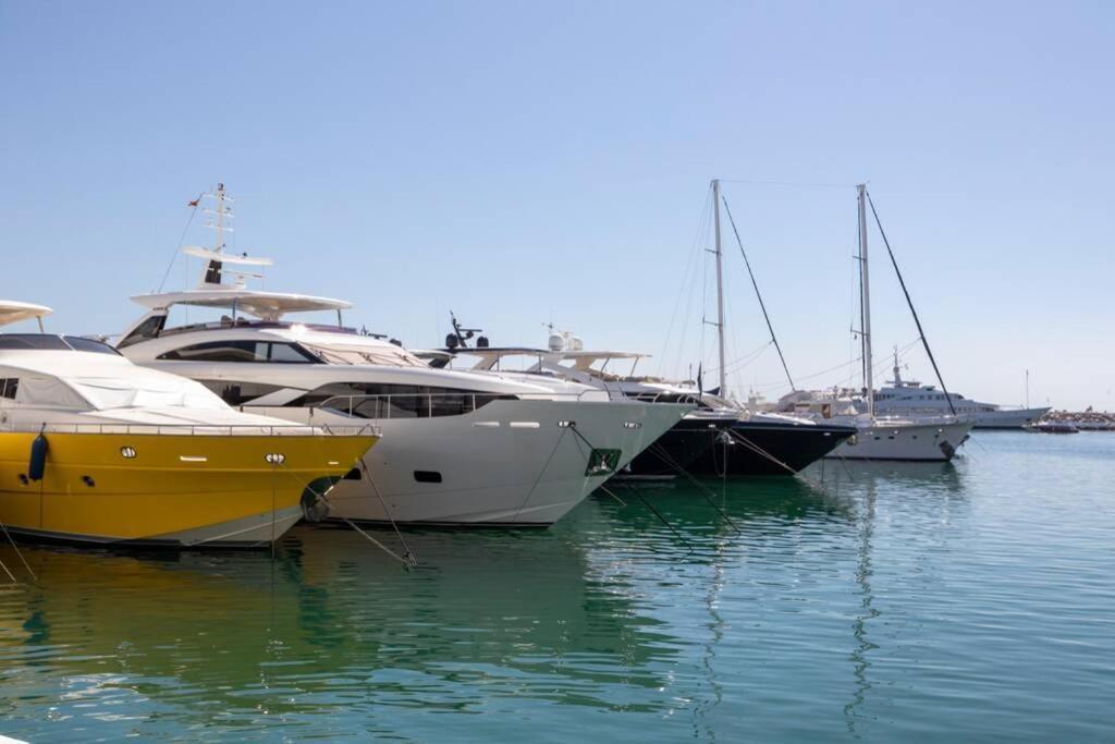Puerto Banus Second Line, Luxury Apartement Marbella Exterior photo